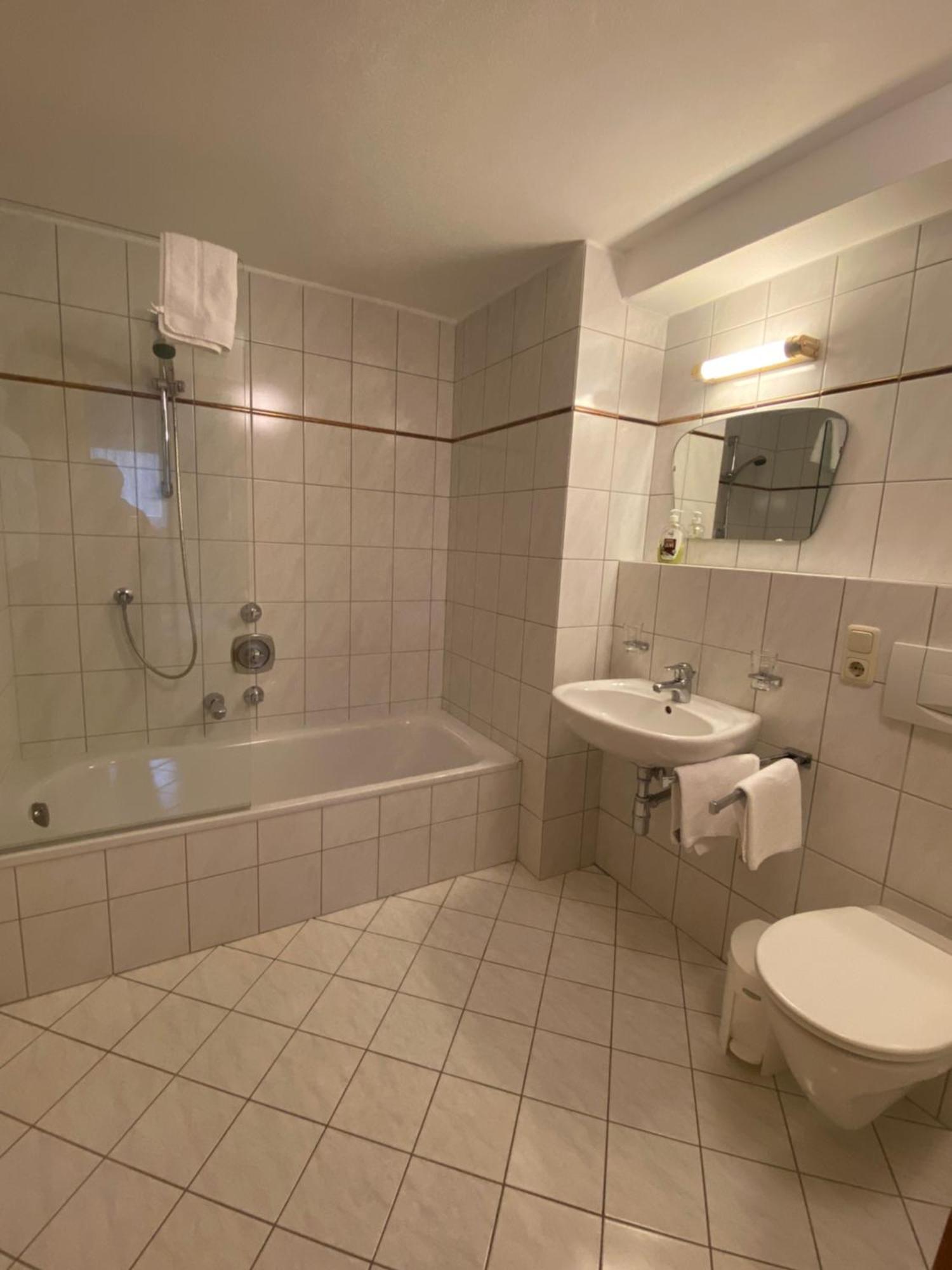 Landhaus Rosengartl Krimml Oberkrimml Стая снимка